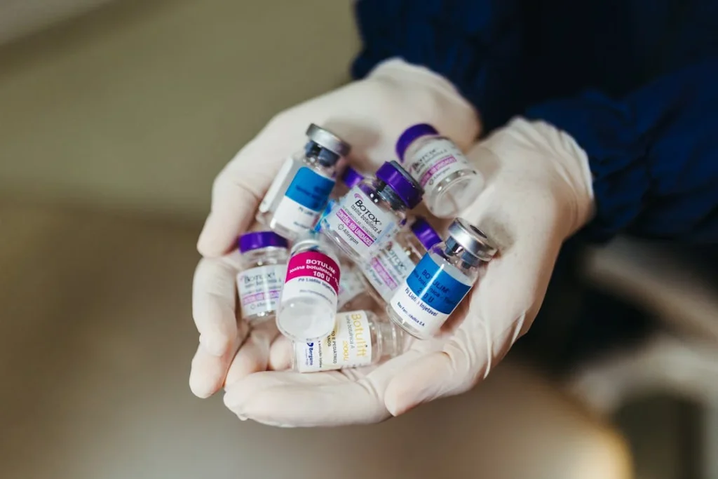 Existe uma série de marcas de toxina botulínica no mercado, a escolha do produto ideal deve ser feita pelo seu dermatologista.